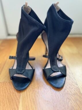 SJP By Sarah Jessica Parker Black Leather Neoprene Caged Sandals Heels Size 36